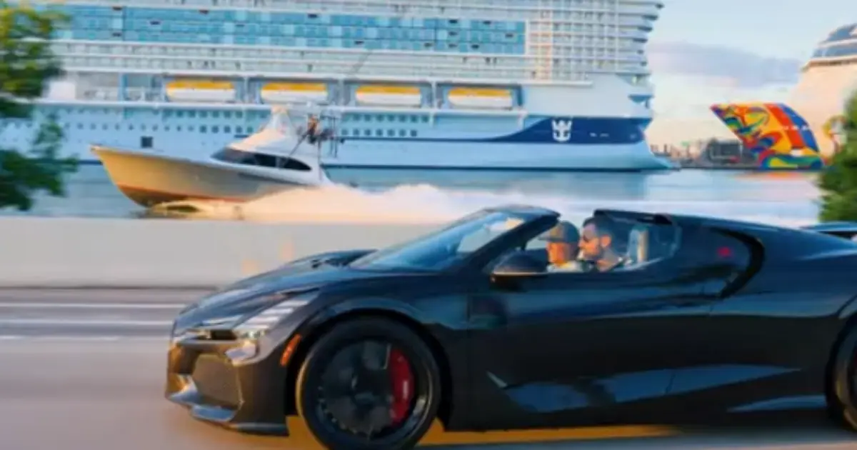 Bugatti Mistral e iate de luxo competem em corrida em Miami