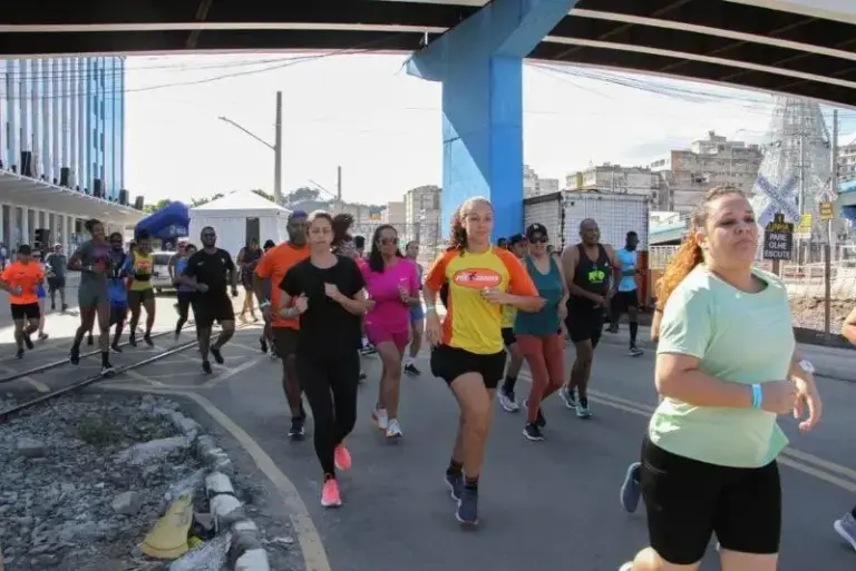 Corrida da Bíblia promove integração e saúde em Barra Mansa