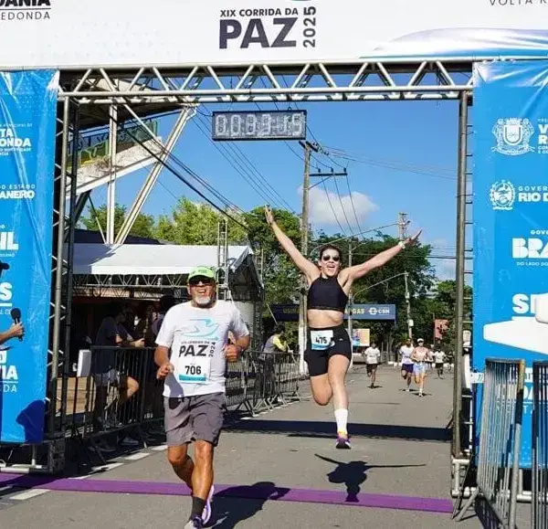 Corrida da Paz arrecada três toneladas de alimentos em Volta Redonda
