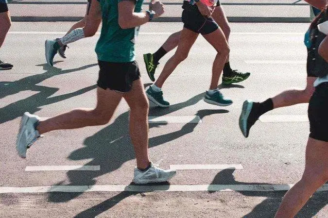 Domingo terá corrida em homenagem a marinheiros e ao SUS