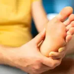 Dormência nos pés: sinais de alerta para a saúde dos corredores