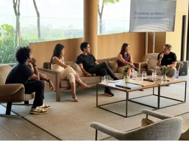 Nubank Ultravioleta se torna patrocinador master do Ironman Brasil