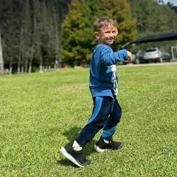 Menino com paralisia cerebral vai à Corrida Brasil Paralímpico