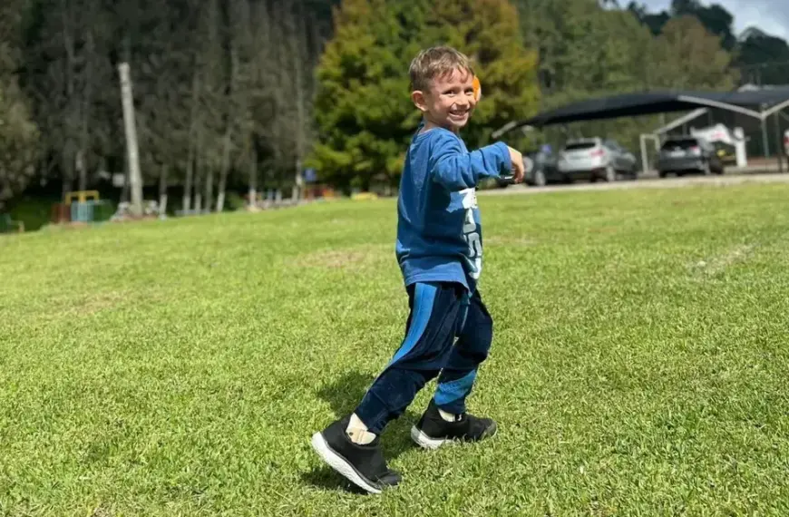 Menino com paralisia cerebral vai à Corrida Brasil Paralímpico