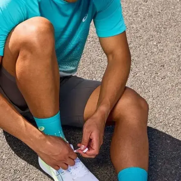 ASICS GEL-KAYANO 33: nova estabilidade e conforto para corredores