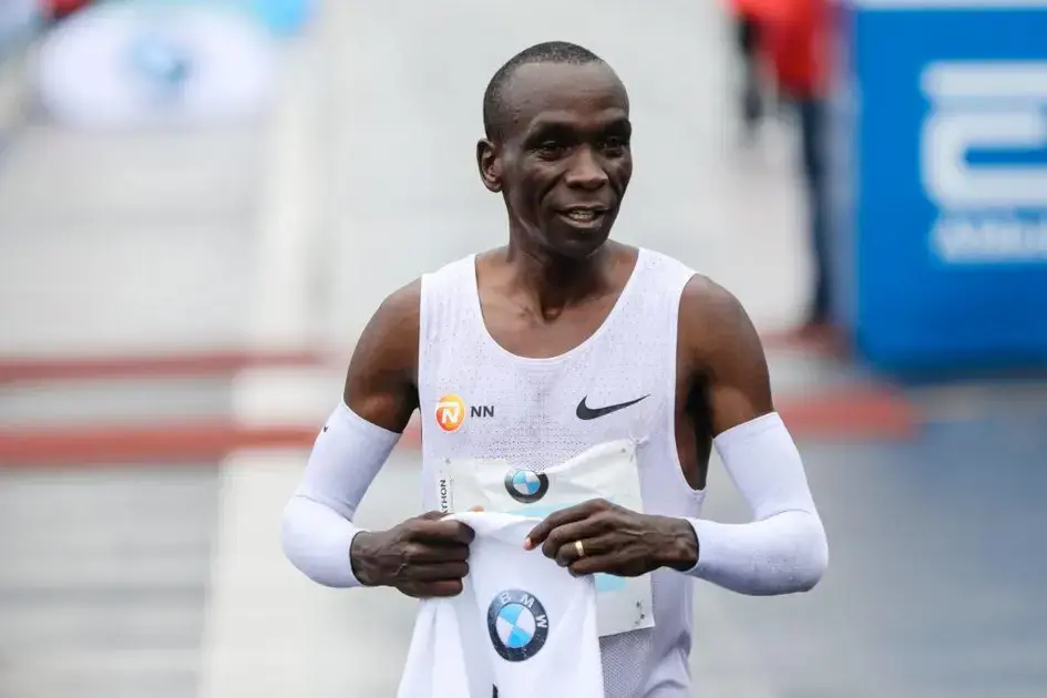 Kipchoge lidera elite mundial na New Balance 42K Porto Alegre 2026