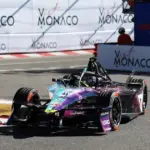 Ticktum supera Jake Dennis no fim e vence corrida 1 do ePrix de Tóquio