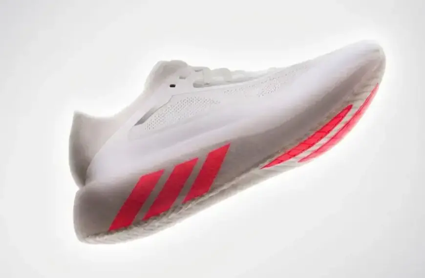 Adidas lança rota do Hyper Truck para testar linha Hyperboost pelo Brasil