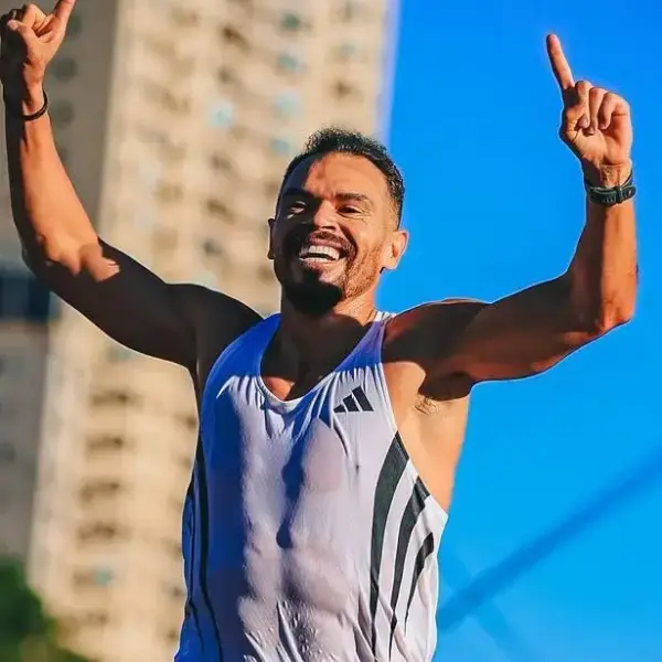 Ex-lateral Ceará completa 10 km em 42min na prova do…