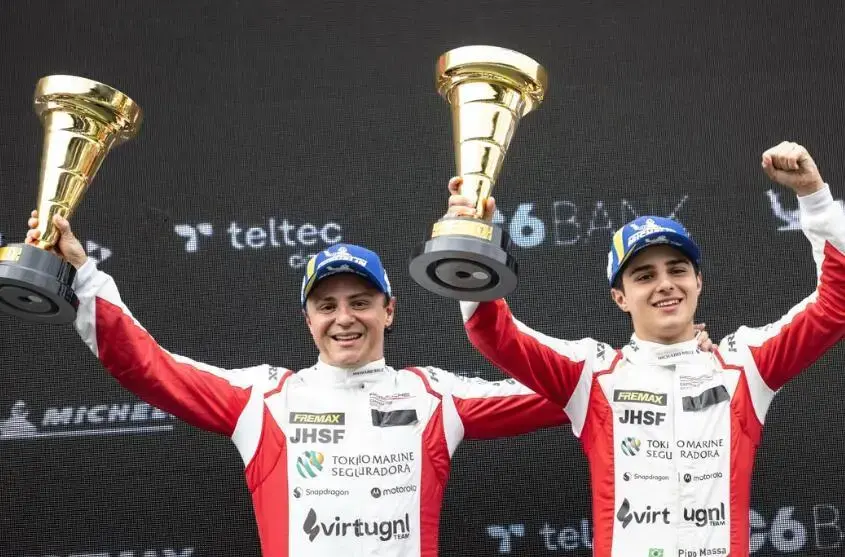 Felipe Massa e filho vencem prova endurance da Porsche Carrera Cup em Brasília