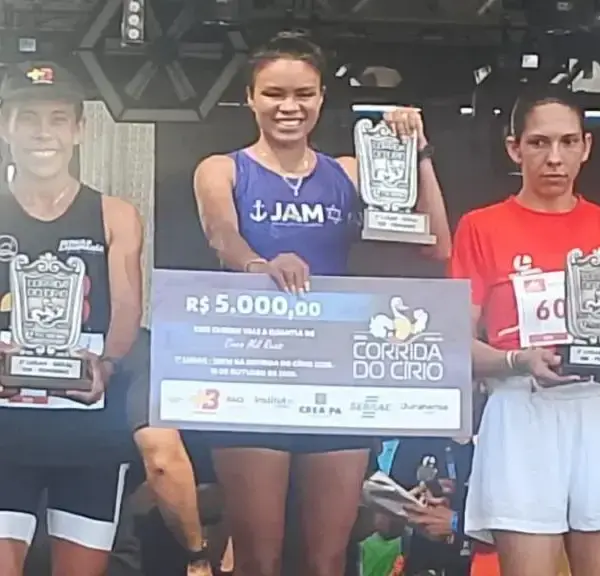 Franciane Moura vence 10 km da Corrida do Círio e…