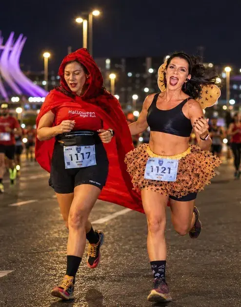Halloween Night Run 2026: D’stak promove retirada de kits e aquecimento