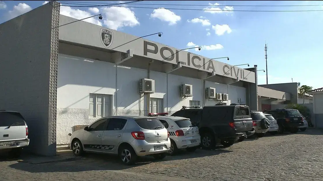 Motorista preso por tentativa de estupro contra adolescente em Campina Grande